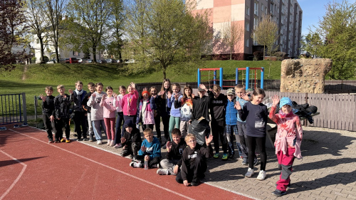 Čtvrťáci se zapojili do akce „Ukliďme Česko“