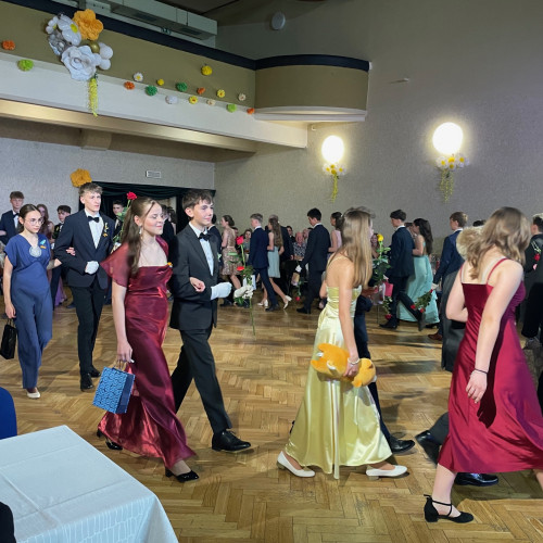 IMG 2025